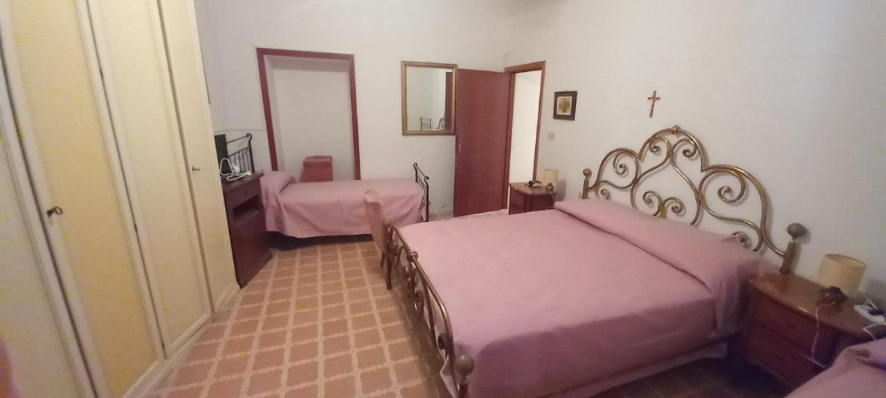 L'Antica Torre Villa Pettorano sul Gizio ภายนอก รูปภาพ