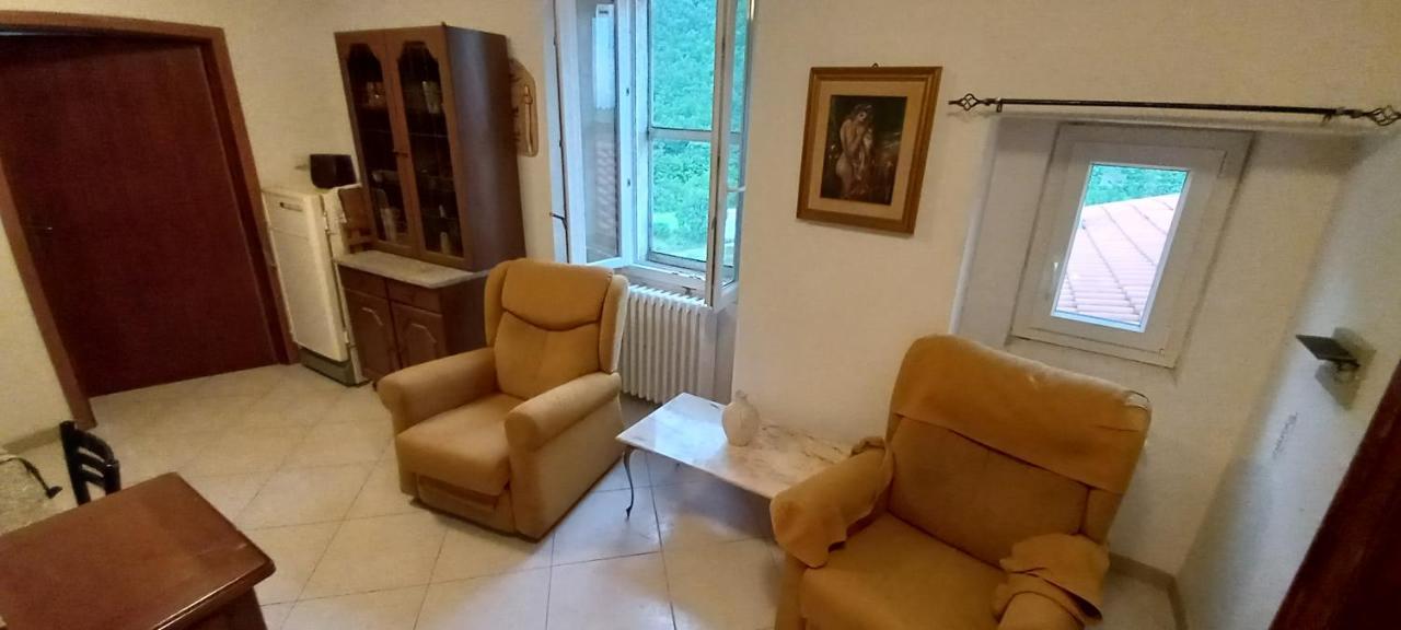 L'Antica Torre Villa Pettorano sul Gizio ภายนอก รูปภาพ