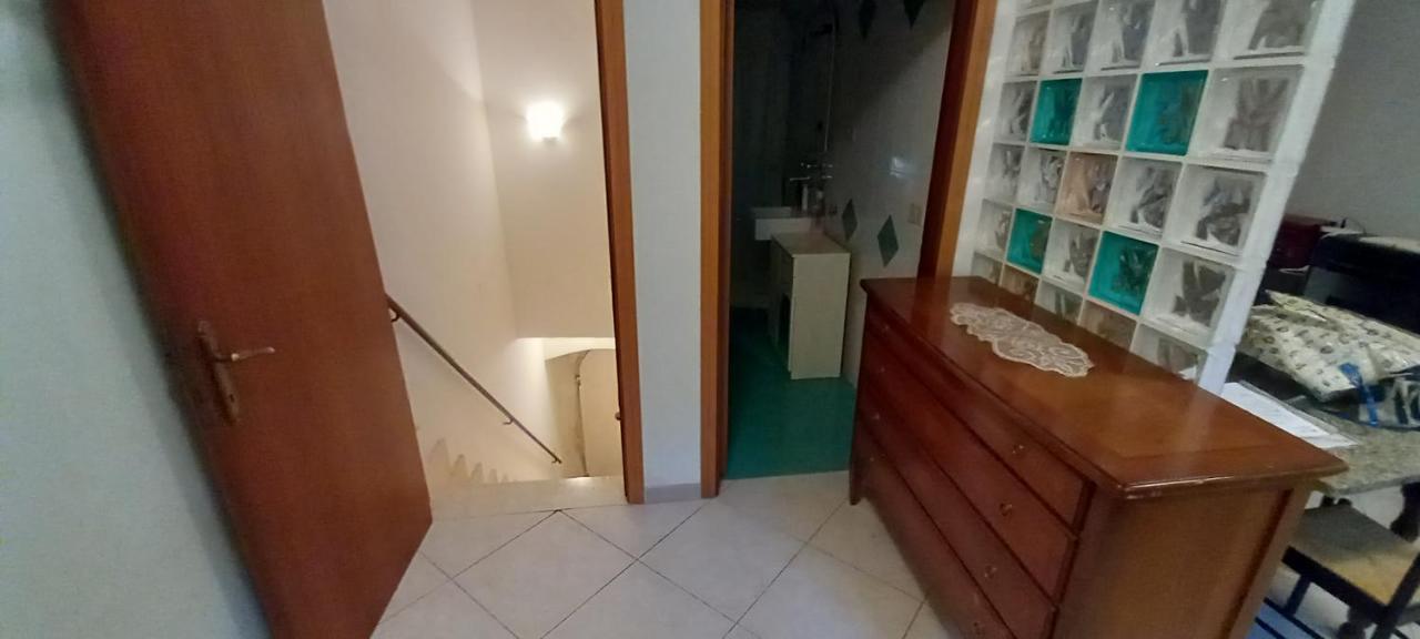 L'Antica Torre Villa Pettorano sul Gizio ภายนอก รูปภาพ