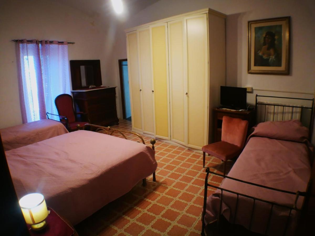 L'Antica Torre Villa Pettorano sul Gizio ภายนอก รูปภาพ